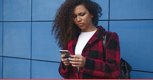 9 Signs Of Breadcrumbing   How To Deal With Someone Who Does It