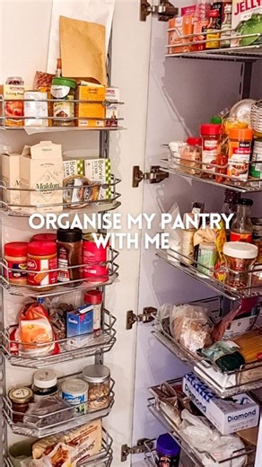 58K views · 348 reactions | PANTRY ORGANIZATION TIPS ⤵️ 1. Keep like...