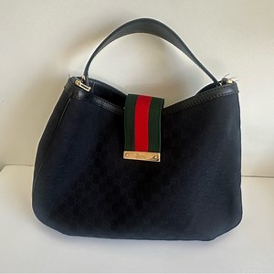 Gucci GG Canvas Black Shoulder Bag with Green and Red Stripe