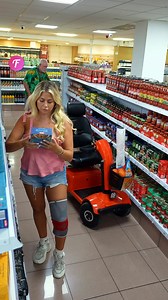 1M views · 741 reactions | Grocery store kindness: Struggling woman, helpful man | Tips & Tricks | Facebook