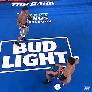 Lebron was throwing heat from the open 🔥🇵🇷 | Top Rank Boxing