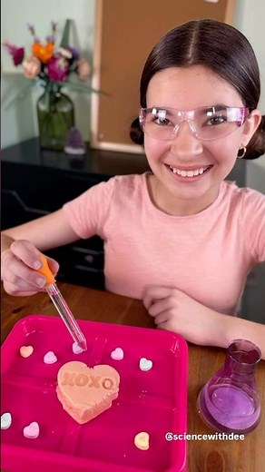 Make this Valentine’s Day fizztastic with “Fizzy Hearts” 💕 #valentinesday #kidsactivities #stem