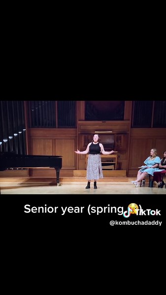 Hehehe welcome to my musical theatre evolution⚠️⚠️⚠️ #fyp #urmom #singing #musicaltheatre #theatre #theatremajor