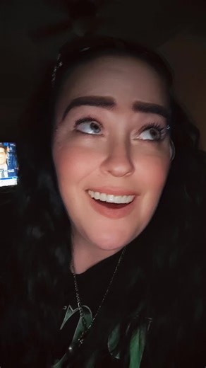 baddest queen bitch 4 life (@kellykk84)’s videos with original sound - 🅂🄾🄿🅂