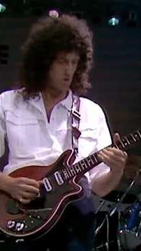 QUEEN's Brian May built his guitar from a fireplace?! #brianmay #queen #guitar
