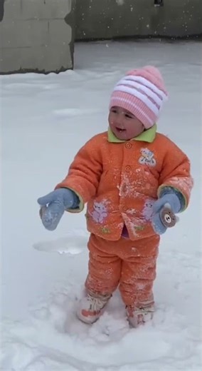 Safiya qorda 11 sekund ❄️😱