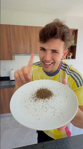 The best trick to impress your friends!!🔥😱