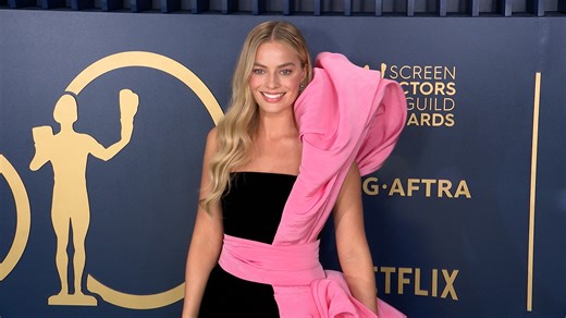 Margot Robbie racconta che una volta un attore maschio le ha fatto un regalo che ha oltrepassato il limite