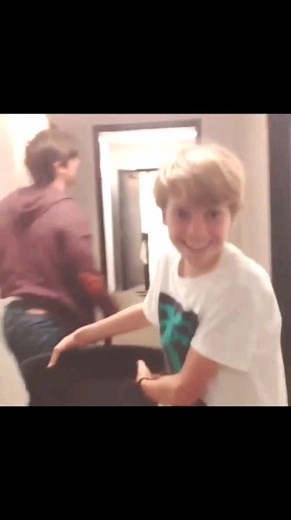 𝙀𝙡𝙡𝙖 𝘼𝙣𝙙𝙚𝙧𝙨𝙤𝙣 on Instagram: "❤😊 Follow ↪️ @ella_anderson_lover Follow ↪️ @ella_anderson_lover . . . . . . . . . . #ella #ellaanderson #anderson #jace #jacenorman #nickelodeon #henrydanger #kiddanger #piperhart #celebrity #funny #hollywood #henryhart #piper #reels #80smusic #comedy #tearsforfears #followforfollowback #follow4followback #dangerforce #dangerforce #explore #viral #memories #friend