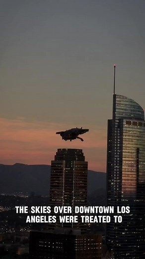 D77-TC Pelican Sighted Over Downtown Los Angeles
