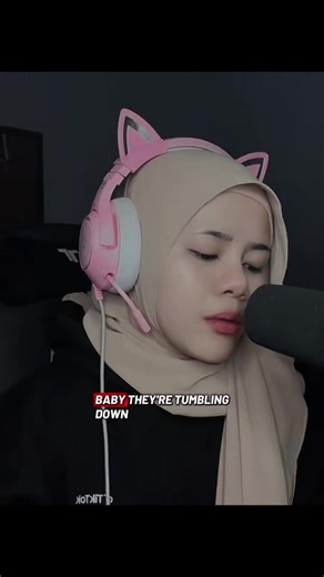 Covers of Beyoncé's Halo: A Magical Sing-Along