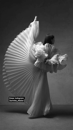 🇺🇦 Model poses for photoshoot📸 Ballet. Model Daria