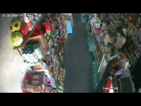 Shop owner fights off attempted robbery in Rocha, Uruguay