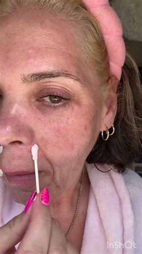 What's the BEST Sebum Control for WOMEN Over 50?#usashorts #skincare #skincareroutine #modelover50