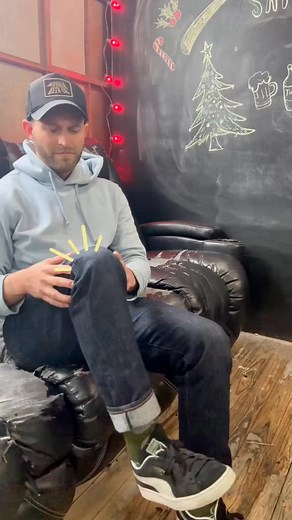 1.3K views | Fix your knee popping #physicaltherapy #health #wellness #SelfCare | Micheal Abbott | Facebook