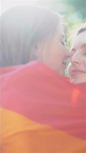 Beautiful_lesbian_couple_👭___LGBT_🏳️‍🌈_#loveislove_#kiss_#couple_#rainbowwave_#love