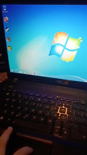 my windows 7 pc rn #win7 #laptop