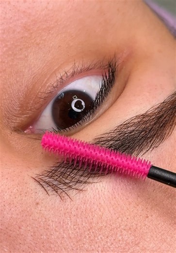 Herramientas esenciales para un microblading perfecto