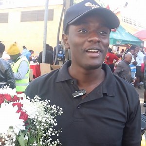 Valentine's Day was marked in Nairobi with extreme pomp and color. The tradition has evolved over the centuries into a day where no expense is spared in expressing love through thoughtful gifts and gestures. At Nairobi’s City Market, businesses were bustling with activity, helping customers fulfill their Valentine’s Day wishes and keeping alive the timeless tradition of celebrating profound affection #ValentinesDay | The Kenya Times