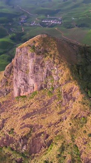 Surrounded by the Eastern Ghats and Western Ghats, hosting a slice of paradise in between. This #InternationalMountainsDay, welcome to Tamil Nadu, one of the best destinations filled with lush greenery and mountains crowned by clouds. #kolukkumalai #westernghats #easternghats #reelsvideo #tntourism #tntourismoffcl #tamilnadutourism #wherestoriesneverend | Tamil Nadu Tourism
