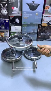 🧑🏻‍🍳🍳This Laser Coating Shallow Frying Pan from Gawadar Import is a high-performance cookware essential designed for modern Pakistani kitchens. Featuring advanced laser-engraved honeycomb technology, this set offers the perfect balance of stainless steel durability and non-stick convenience. Whether you are searing meat, deep-frying snacks, or slow-cooking a traditional handi, this cookware ensures even heat distribution and effortless food release. Benefits 👌 ✅ Healthier Cooking ✅ Easy to 