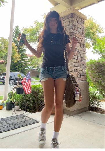 polka dot double tounge grey converse in. my size!!!!!!! they’re still a little too big but it’s oki