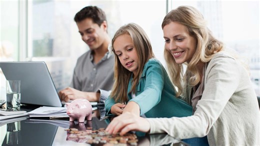 Inheritance tips: 4 things to discuss when transferring wealth