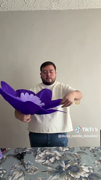 Flores Gigantes para Decorar en Viernes de Dolores