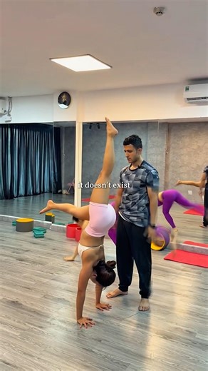 Handstand Training in Hanoi Vietnam full Beginner to Balance