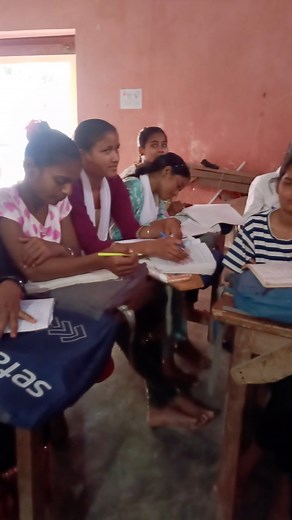 2.2K views · 160 reactions | #video math me dimag hai to aaplog bata dijie 樂樂 #facebookreelsviral #education #wednesday #wednesdayvibes #wednesdaynight | Nippu Kumar | Facebook