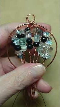 Making a Tree-of-life Pendant (Number 188) with Assorted Beads