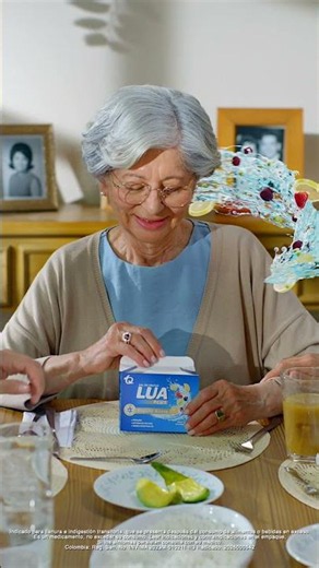 Keep Sal de Frutas LUA Plus on hand in case you feel weighed down 💙