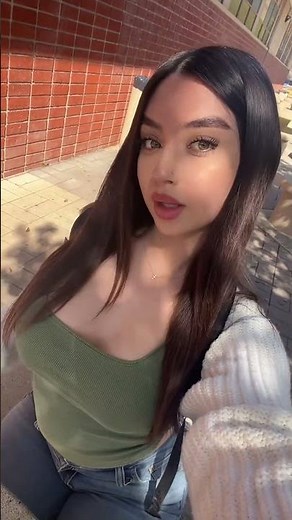 Green-Eyed Brunette Beauty: A Charming Outdoor Selfie#brunettebeauty #greeneyes #selfie
