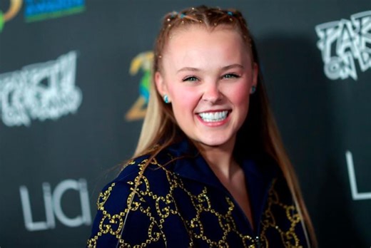 JoJo Siwa to act in horror film #AMFAD All My Friends Are Dead | The Express Tribune