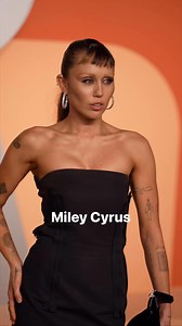 🖤 Miley Cyrus bei der Oscar-After-Party von Vanity Fair. | VOGUE Germany