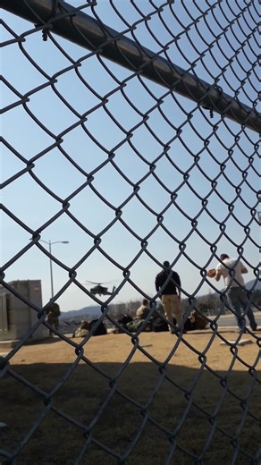 BLACK HAWK LANDING #korea #Blackhawk #travel #2018 #helicopter #flightline