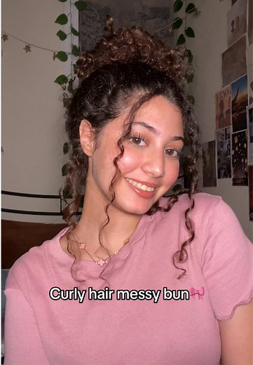 Curly Hair Messy Bun Tutorial for Effortless Style