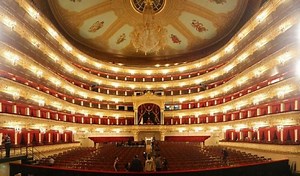 Moscú: un actor cayó del decorado y murió en plena obra