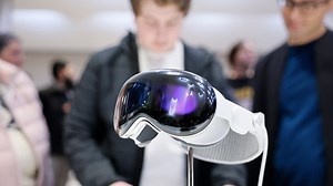 Apple of my 'IMAX': A movie theater in your home