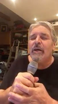 Aujourd’hui c’est la journée destinée aux défunts… Une pensée donc pour nos disparus 💜 Voici une triste chanson basée sur une histoire vraie….... Mourir d'aimer Charles AZNAVOUR | Alain Sebbah Officiel