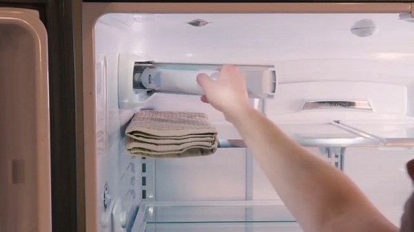 Watch How to Replace and Install GE RPWFE Water Filter on Amazon Live