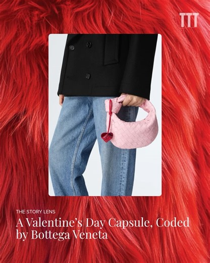 TOPICS THAT TRANSFORM on Instagram: "THE STORY LENS This Valentine’s Day, Bottega Veneta turns romance into a visual language. A red heart, literal and unapologetic, woven into the house’s iconic Intrecciato and carried across bags, small leather goods, and everyday objects. Not as decoration, but as part of the code.A gesture designed to be worn, used, and lived—well beyond February 14th. A capsule that treats romance as language, not occasion. Author: @andybau 🔗 Link in bio ____________ Este 