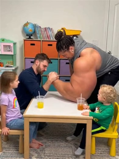 Incredible Arm Wrestling Challenge Gone Wrong