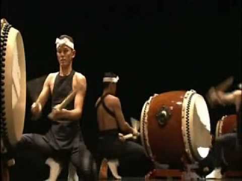 Kodo Performing Miyake ｢鼓童の木遣り～三宅」