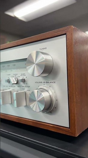 Vintage Powerhouses: Yamaha CR-3020 & CR-2020 Side by Side #yamaha