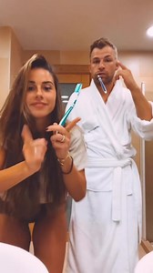 😂❤️ https://www.instagram.com/reel/CjfWwiOg3v6/?igshid=YmMyMTA2M2Y= | Sarah Musik