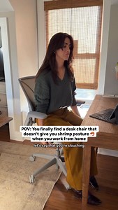 Comment CHAIR for the link to a special discount I was able to get for only my followers. If you work from home, you need to hear this because it will change how your entire body feels and you won’t sit like a shrimp anymore 🦐. Most of us sit in positions that hurt our neck, round our shoulders, and leave us with back pain by 3 p.m. That used to be me every single day until I finally upgraded my setup and got the Humanscale World chair. Here’s why I’m obsessed with it. The back isn’t a regular 