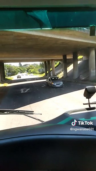 Tembeh031 (@tembeh031)’s videos with Amafu - Sjava