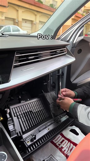 Exploring CarPlay Features in Audi Vehicles