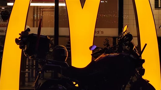 记录一下肇庆去江门蓬江喝咖啡，目的地SowerCafe(江门金山大厦店)。超高性价比的一家自烘豆精品店。